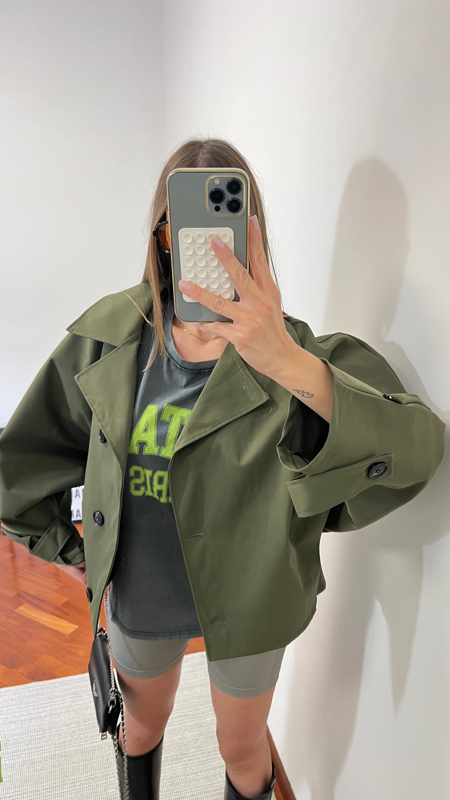 Super Price Trench